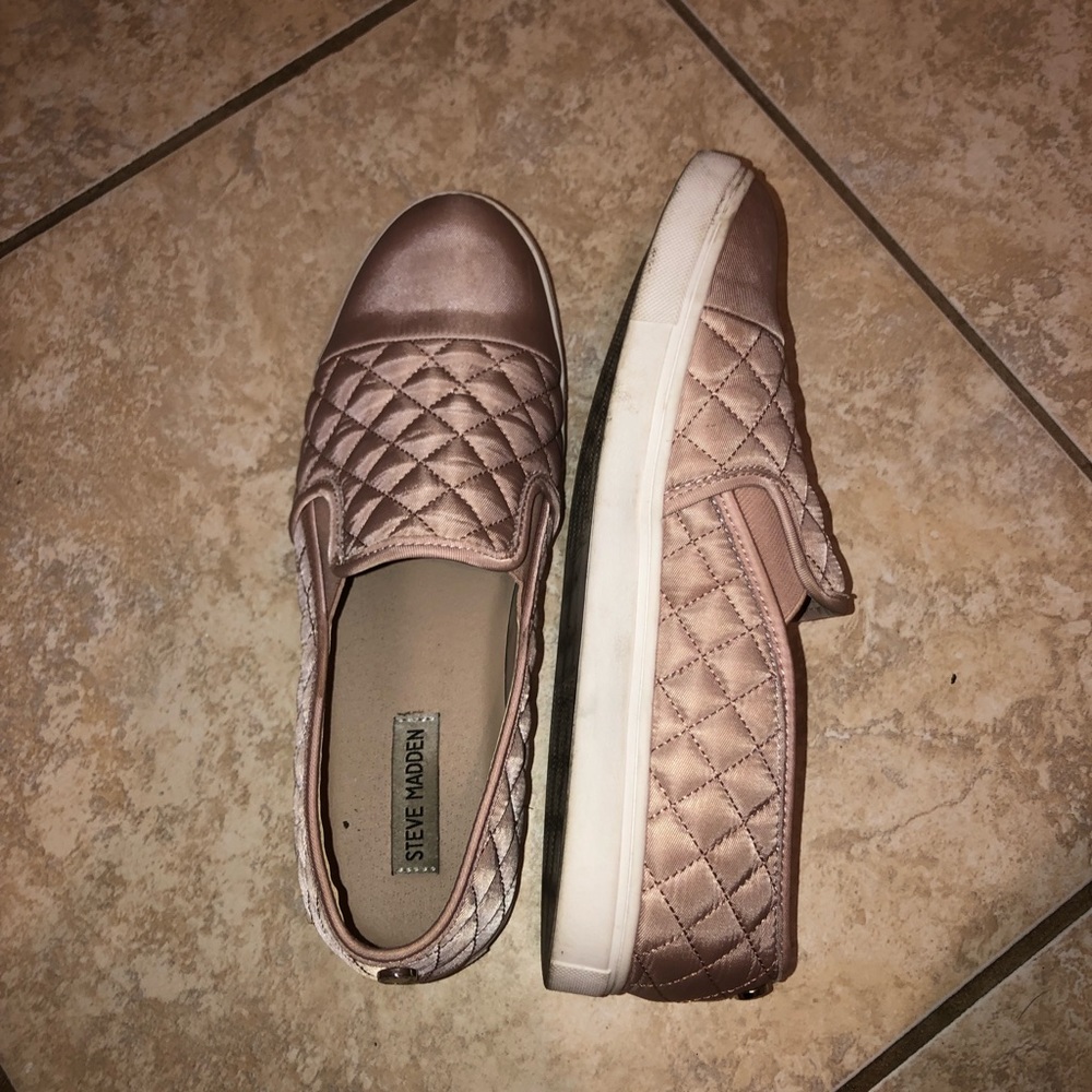 Steve Madden Blush Pink Ecentrcq sneaker